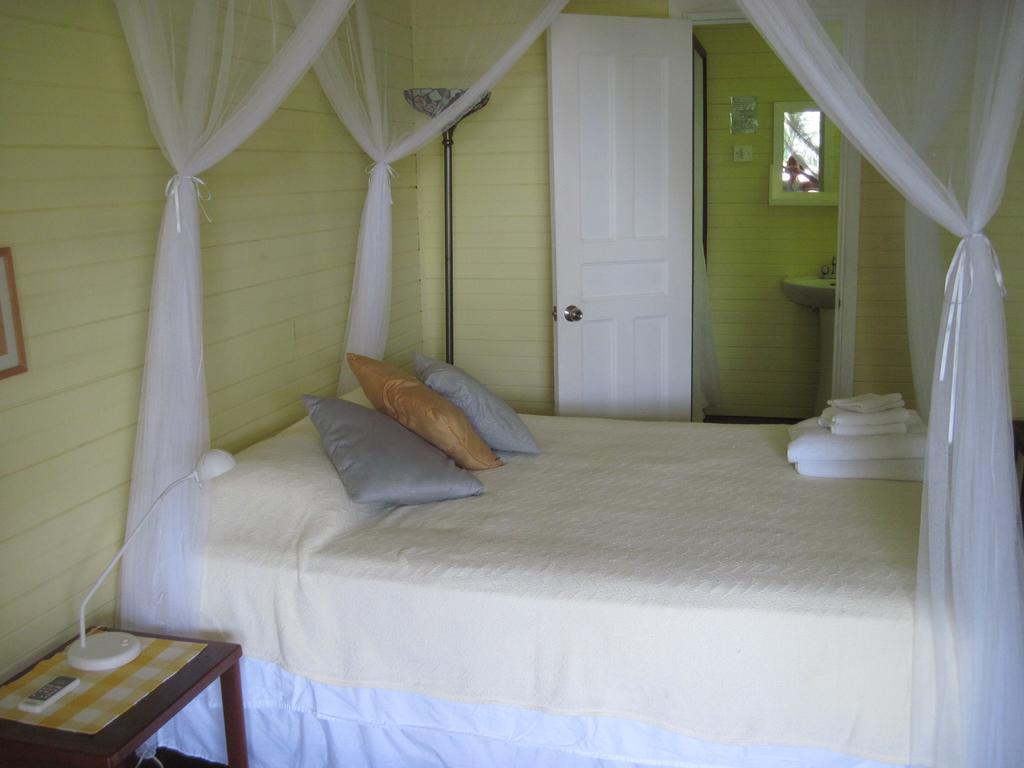 Sand Dollar Beach Bed & Breakfast Bocas del Toro Quarto foto