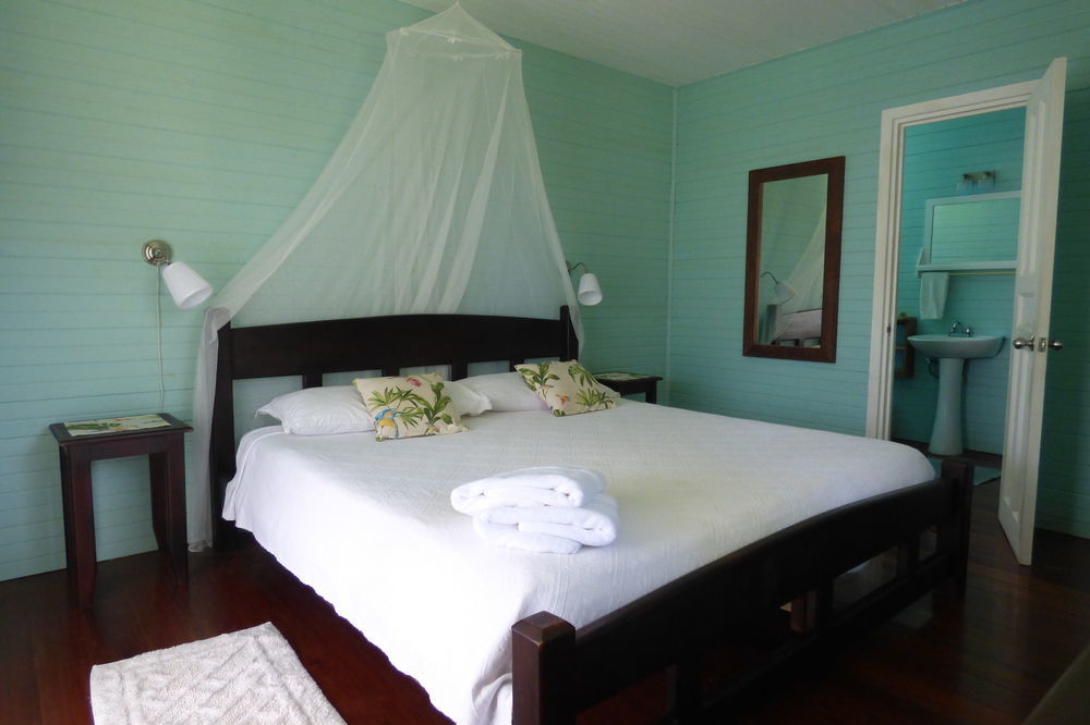 Sand Dollar Beach Bed & Breakfast Bocas del Toro Exterior foto
